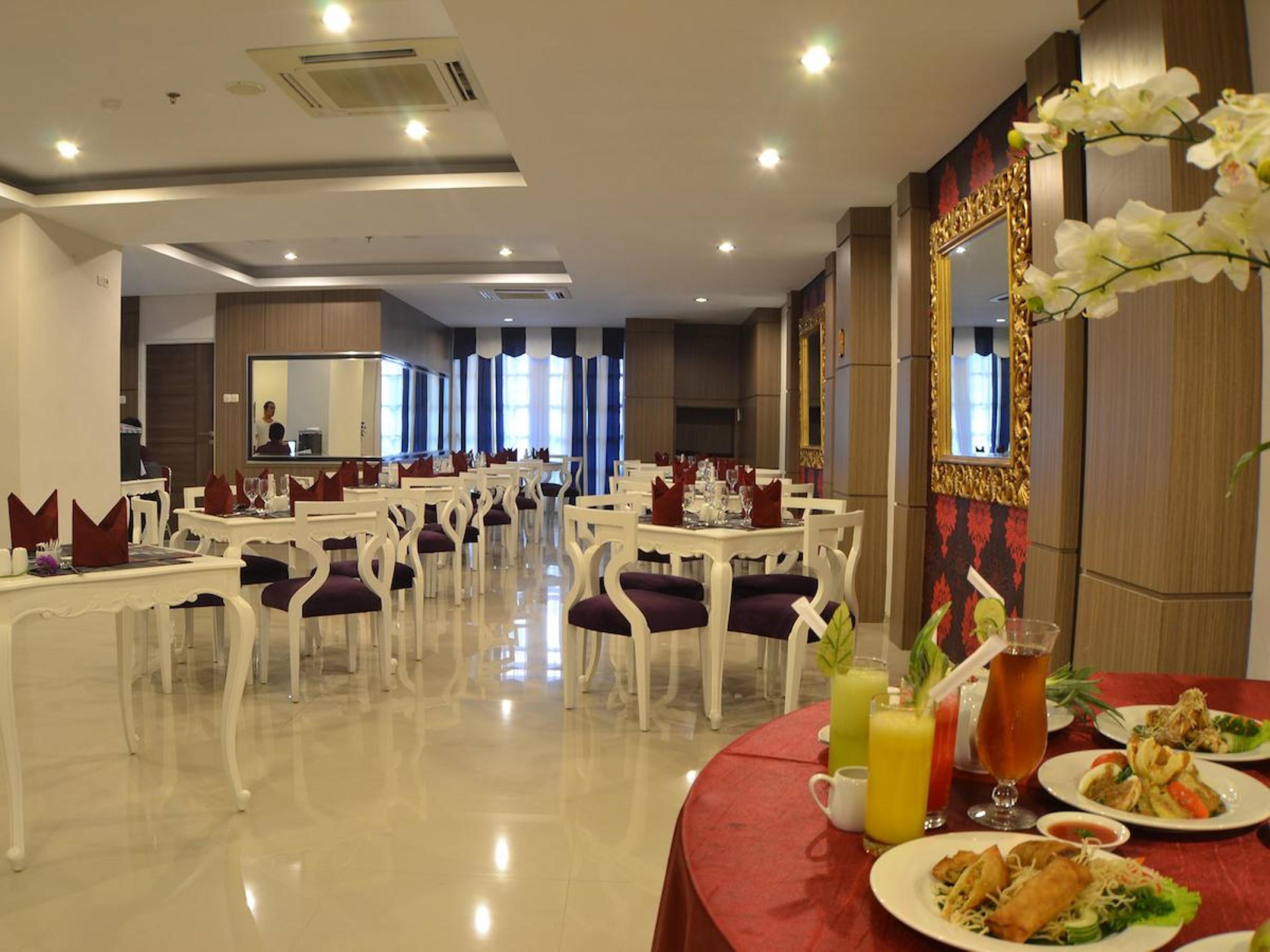 The Cube Hotel Malioboro, Azana Hotels Collection Yogyakarta Exterior foto