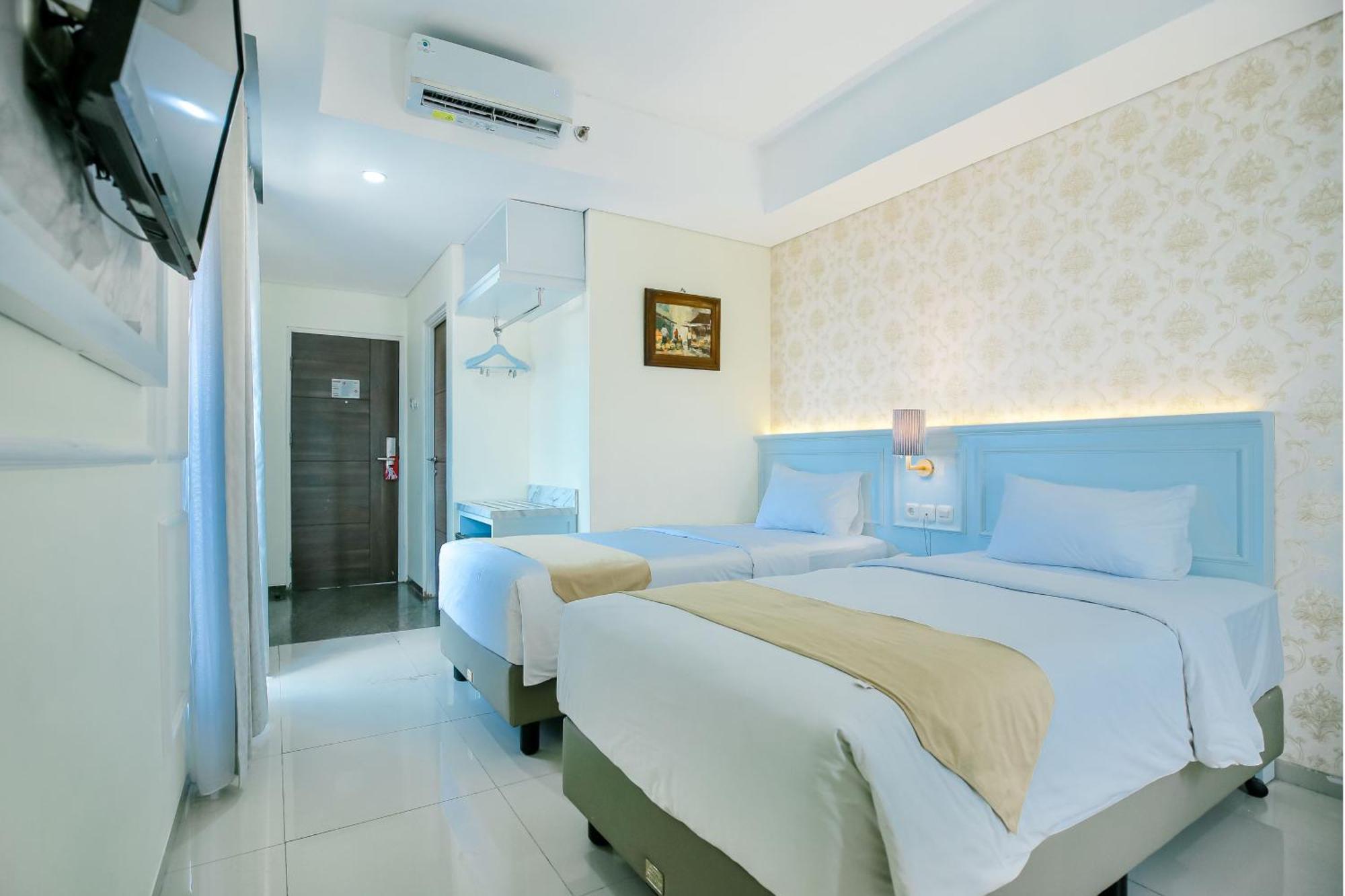 The Cube Hotel Malioboro, Azana Hotels Collection Yogyakarta Exterior foto